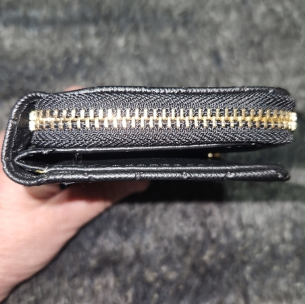 Badgley Mischka Black Snap Bifold with Zip Around Coin Compartment - Picture 10 of 11